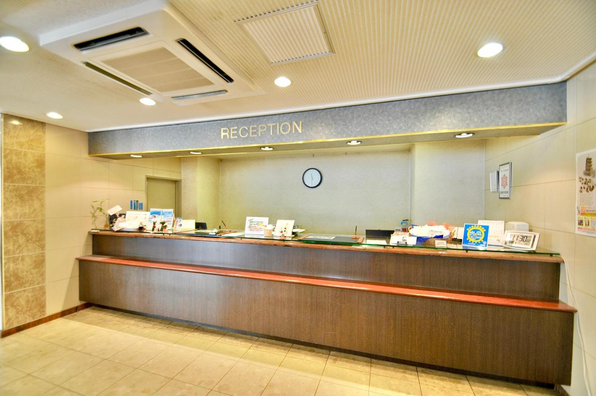 Kurashiki Ekimae Universal Hotel Екстер'єр фото