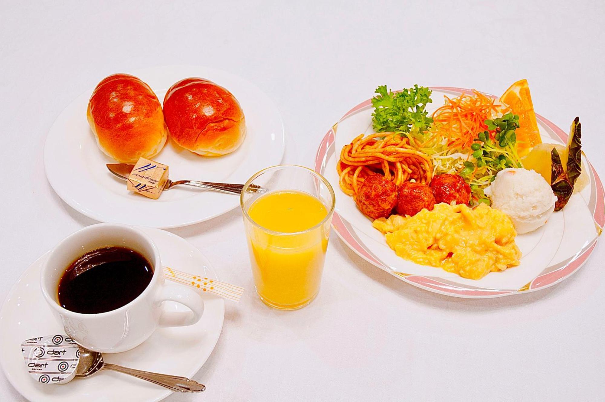 Kurashiki Ekimae Universal Hotel Екстер'єр фото